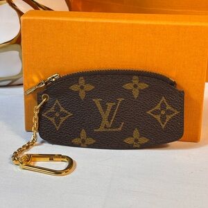 Vintage Louis Vuitton Monogram Key Pouch.